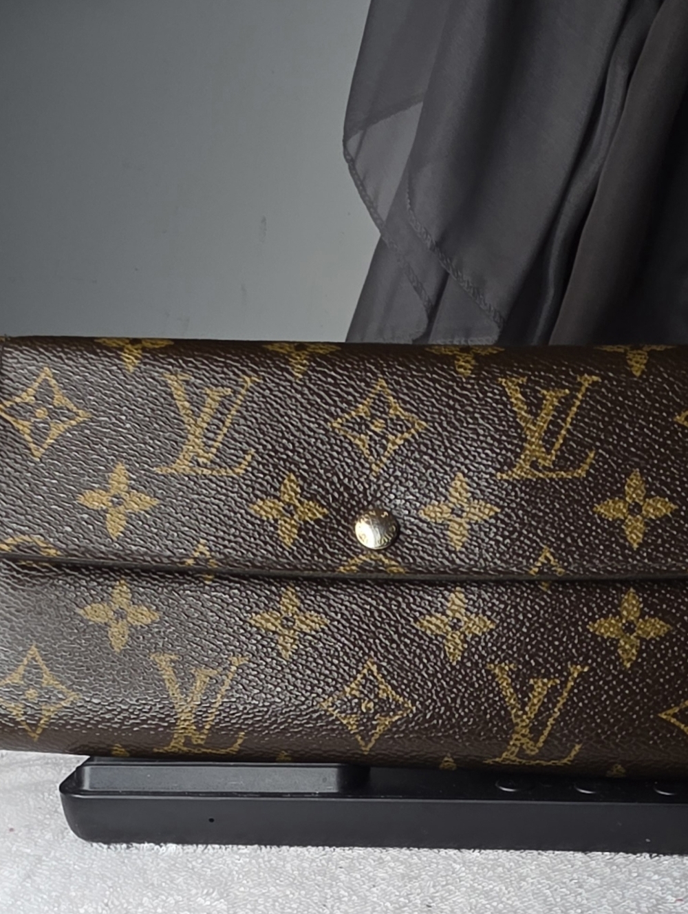 Authentic Louis Vuitton Monogram Canvas Emilie Wallet